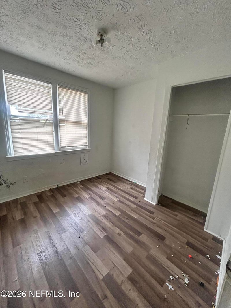 3252 Thomas St, Jacksonville, FL 32254