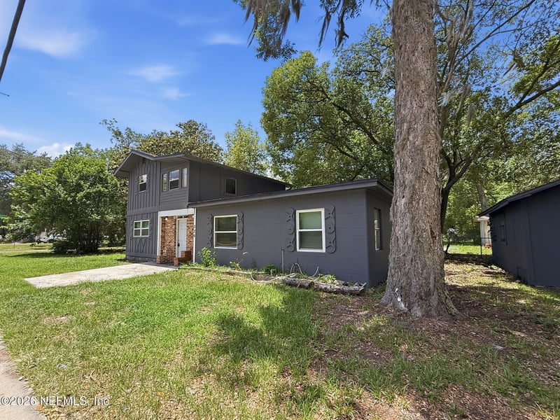 326 Cahoon Rd S, Jacksonville, FL 32220
