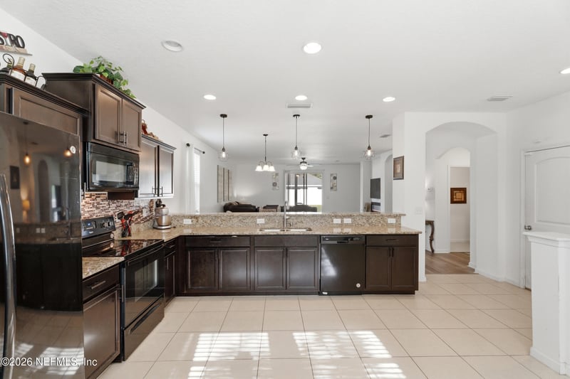 3262 Hidden Meadows Ct, Green Cove Springs, FL 32043