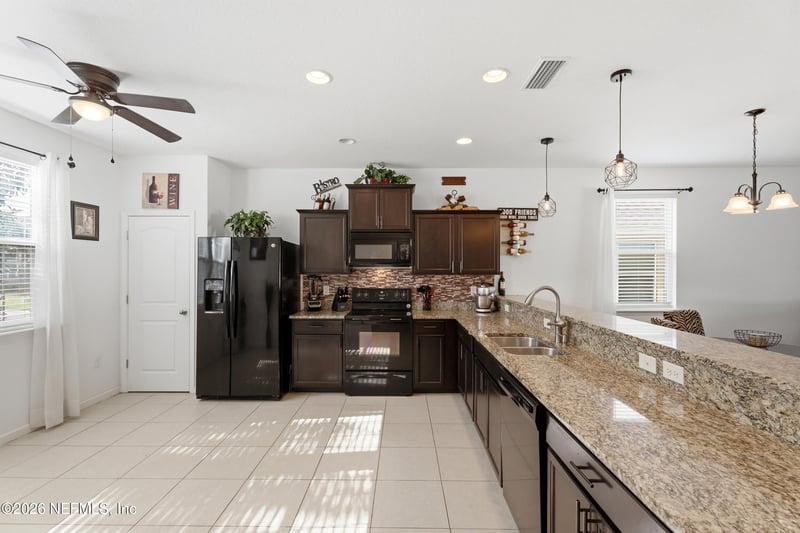 3262 Hidden Meadows Ct, Green Cove Springs, FL 32043