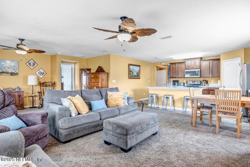 3264 Summerbird Dr, Green Cove Springs, FL 32043