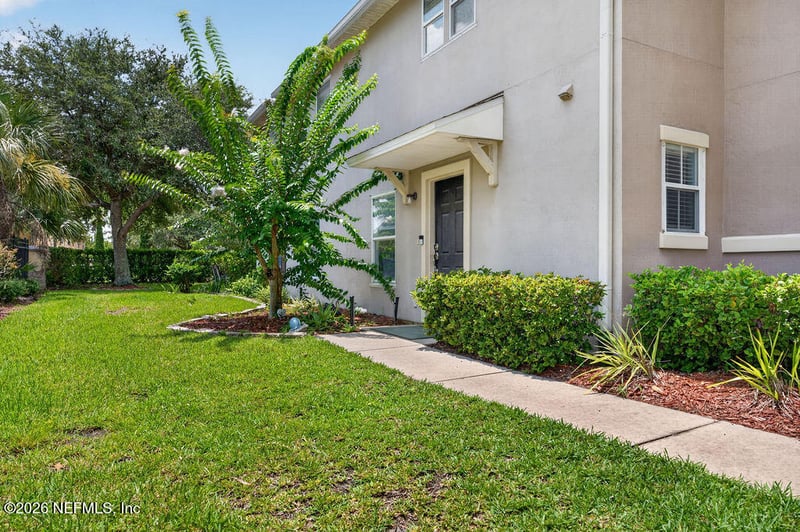 327 W Pisa Pl, St Augustine, FL 32084