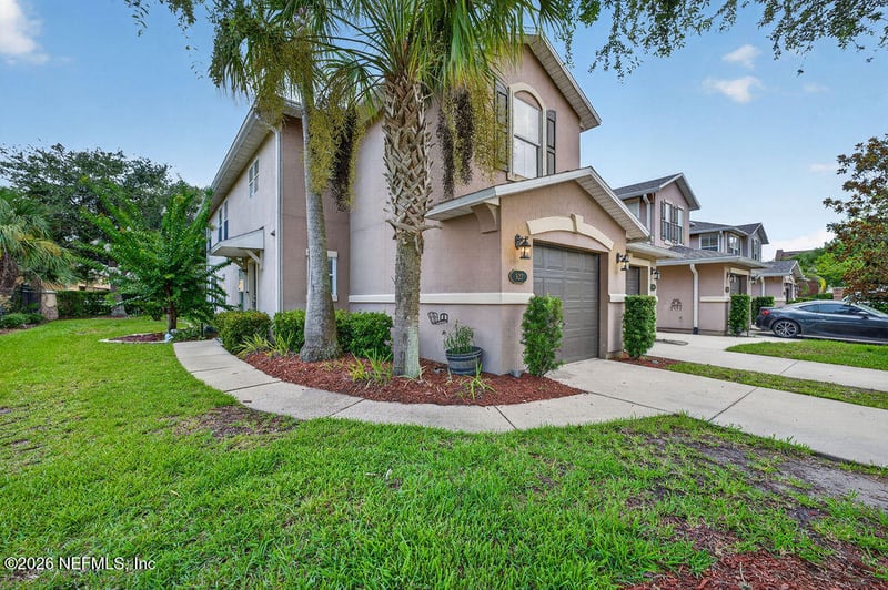 327 W Pisa Pl, St Augustine, FL 32084