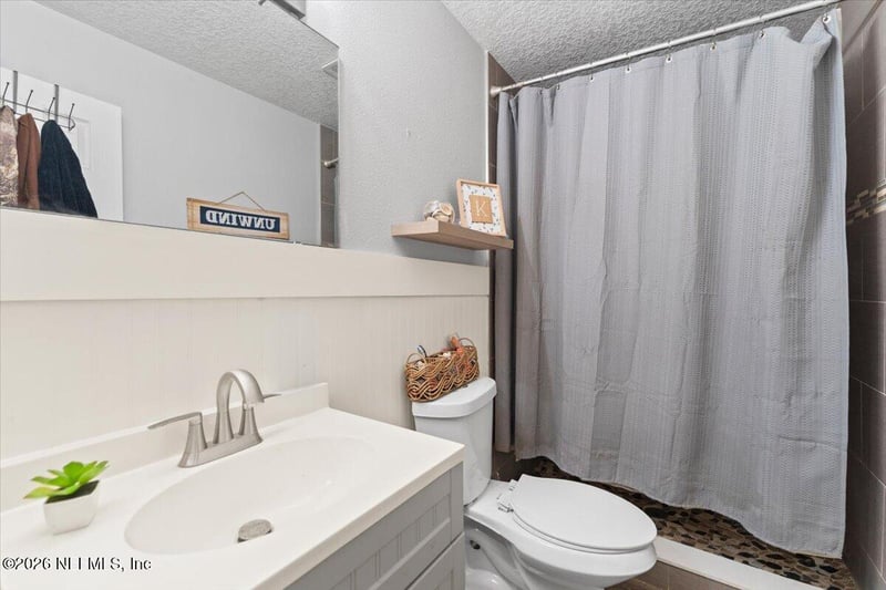 3270 Ricky Dr #202, Jacksonville, FL 32223