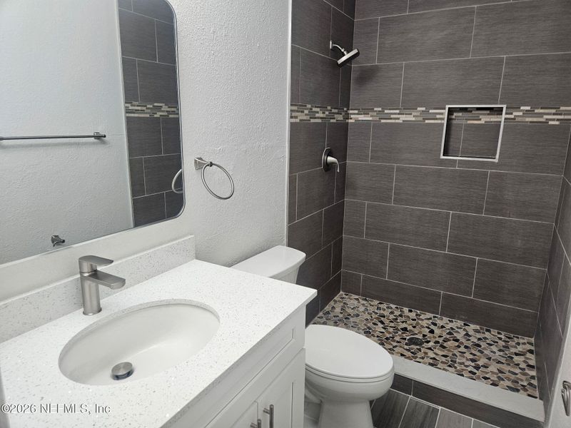 3270 Ricky Dr #202, Jacksonville, FL 32223