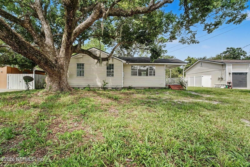 328 Laurina St, Jacksonville, FL 32216
