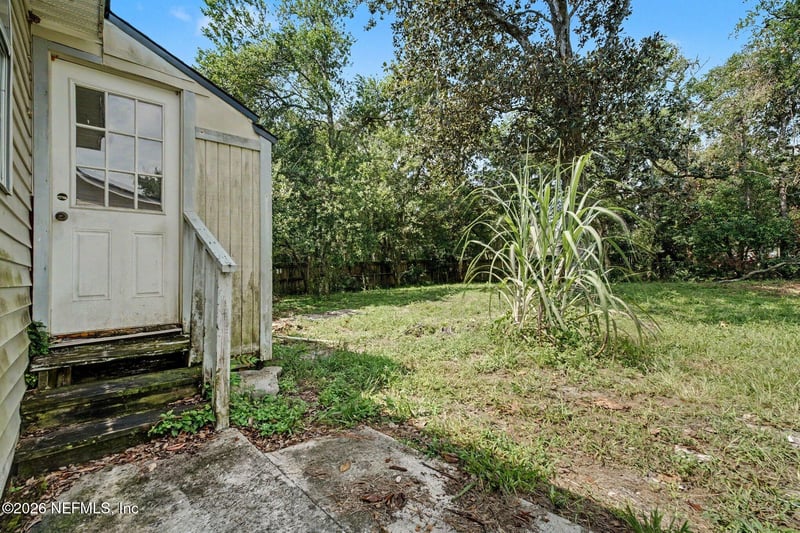 328 Laurina St, Jacksonville, FL 32216
