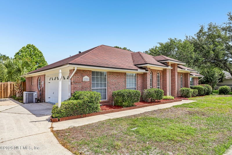 3291 Chimney Dr, Middleburg, FL 32068