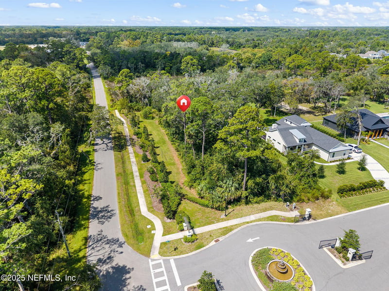 33 Canopy Hall Dr, St Augustine, FL 32095