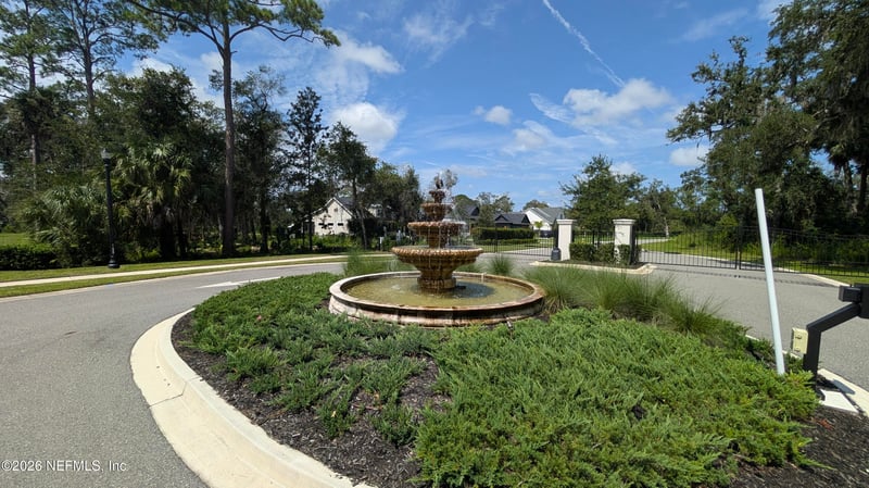 33 Canopy Hall Dr, St Augustine, FL 32095