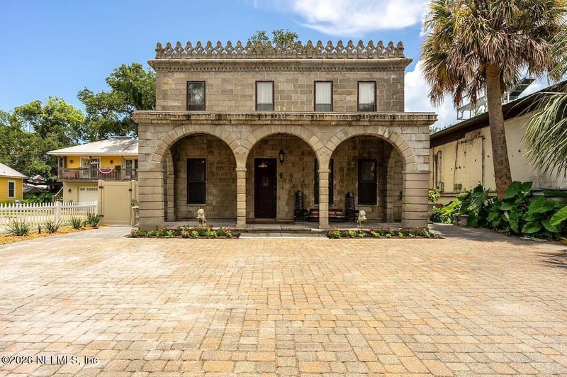 33 Old Mission Ave, St Augustine, FL 32084