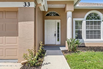 33 Phoenix Ln, Palm Coast, FL 32164