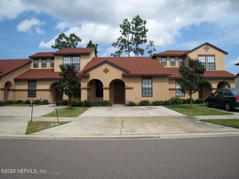 330 Redwood Ln, St Johns, FL 32259