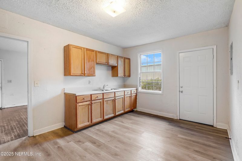330 W 26th St, Jacksonville, FL 32206