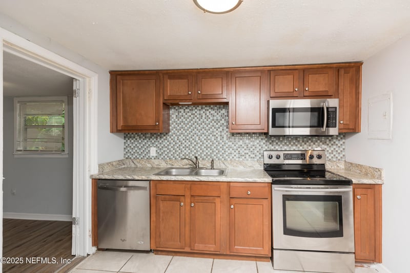3303 Jones St, Jacksonville, FL 32206