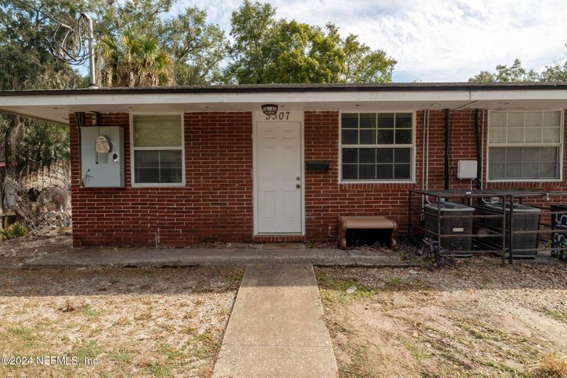3303 Silver St, Jacksonville, FL 32206