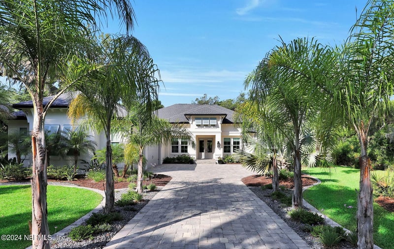 332 Vale Dr, St Augustine, FL 32095