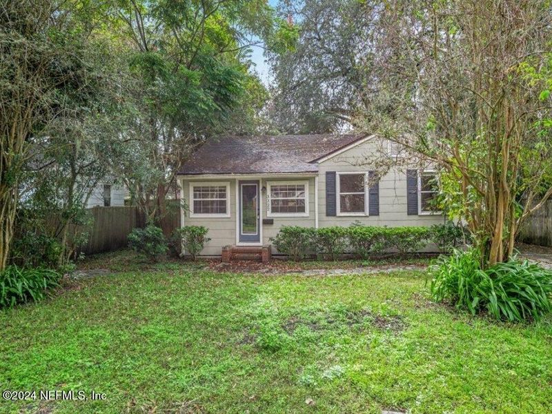 3322 Sylvia St, Jacksonville, FL 32207