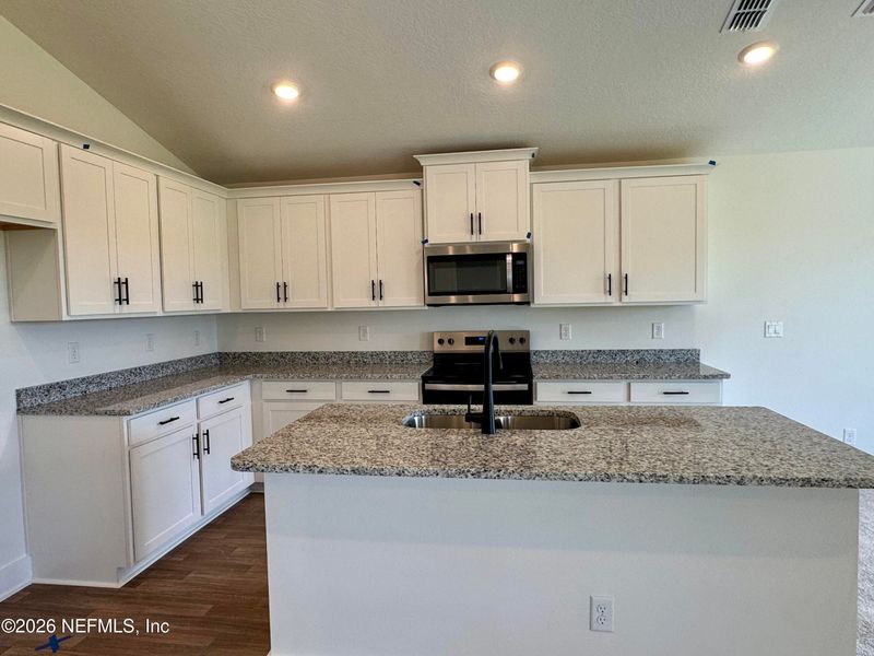 3338 Meadow Ridge Pl, Green Cove Springs, FL 32043