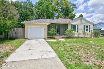 3341 Seville St W, Jacksonville, FL 32207