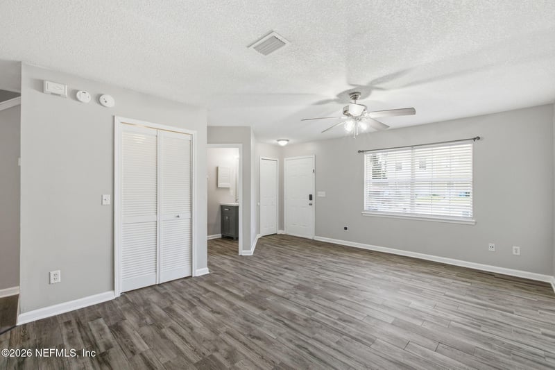 3342 Mandarin Glen Dr, Jacksonville, FL 32223