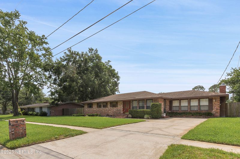3344 Queen Ann Ln, Jacksonville, FL 32257