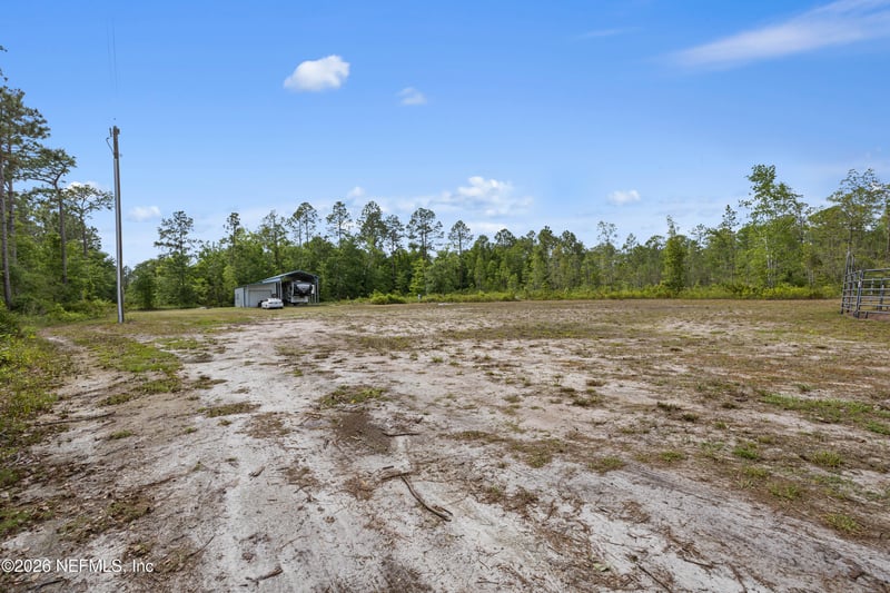 33517 Meadows Ln, Callahan, FL 32011