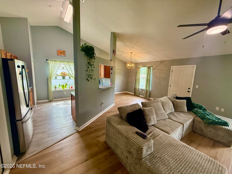 336 S Shamrock Ave, Jacksonville, FL 32218