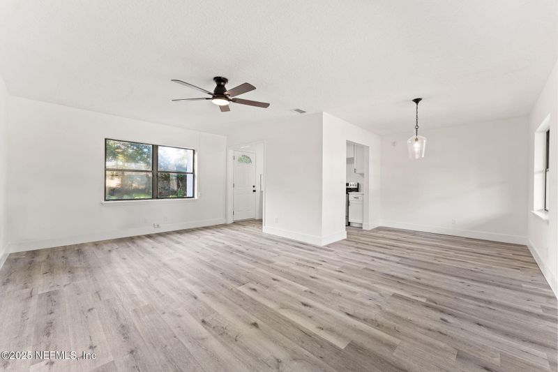 3360 Lansdell Dr, Jacksonville, FL 32208