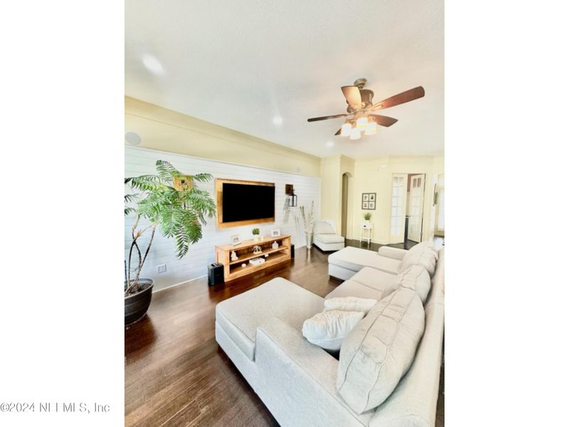 3364 Olympic Dr, Green Cove Springs, FL 32043
