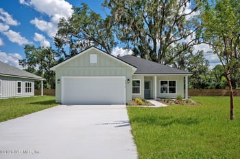 33710 Holland Walk Dr, Hilliard, FL 32046