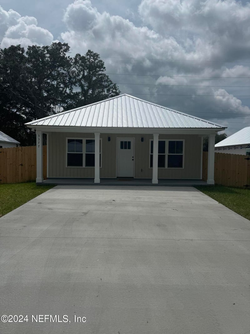 3377 7th St, Elkton, FL 32033
