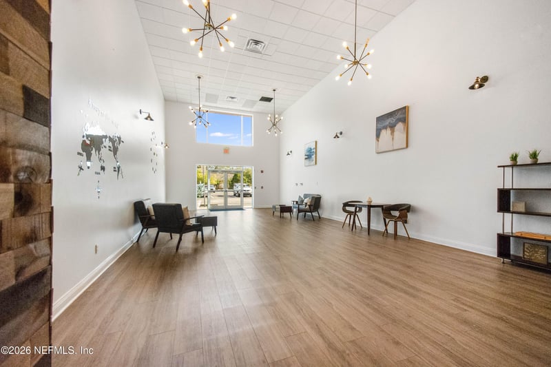 3390 Kori Rd, Jacksonville, FL 32257