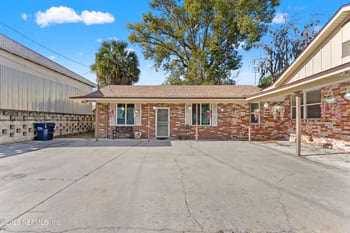 34 N College St, Macclenny, FL 32063