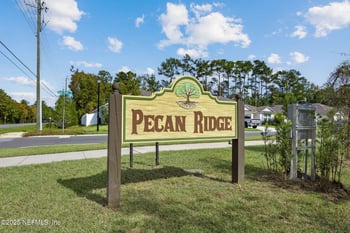 34 Pecan Ridge Ct, Jacksonville, FL 32218