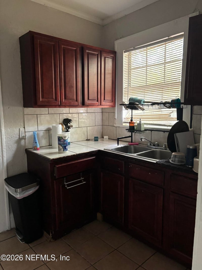 340 Birch St, Jacksonville, FL 32206