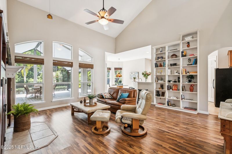 341 Valverde Ln, St Augustine, FL 32086