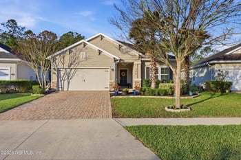 342 Aspen Leaf Dr, Jacksonville, FL 32081