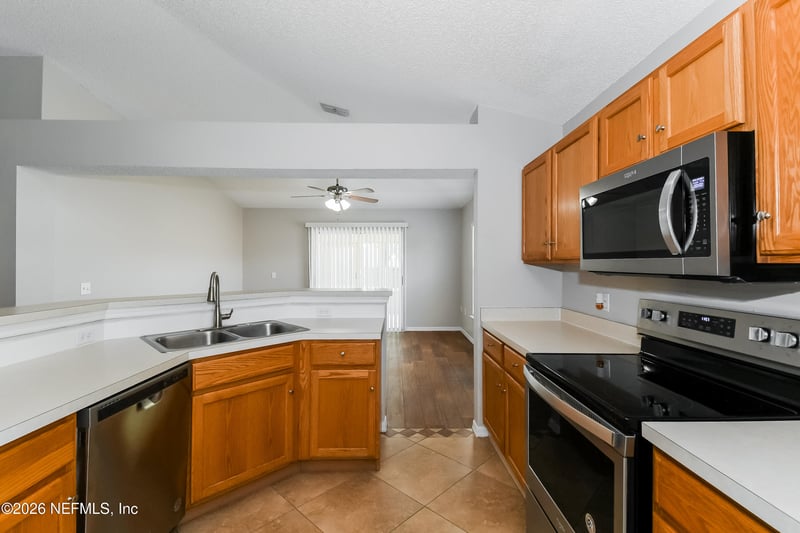3420 Glenn Hollow Ct, Jacksonville, FL 32226