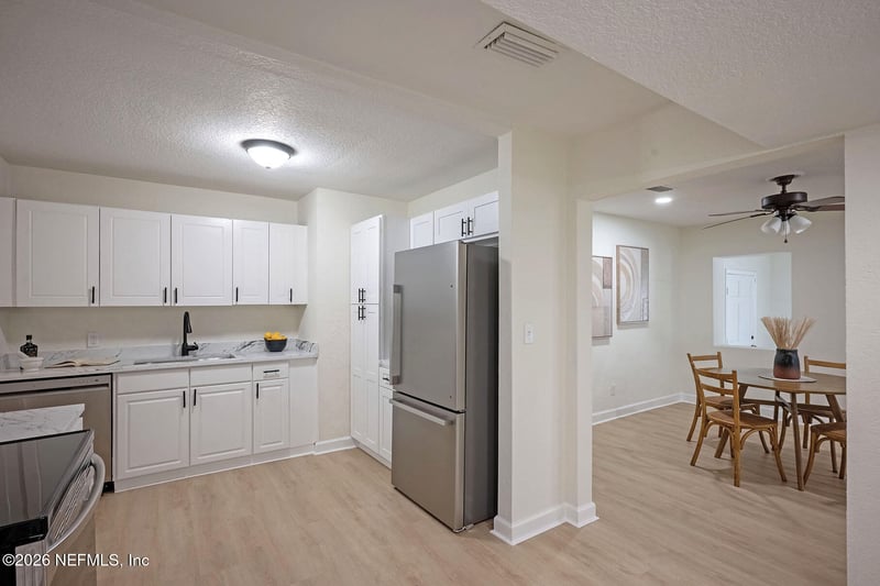 3421 Inwood Cir, Jacksonville, FL 32207