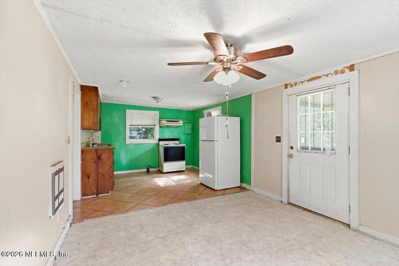 344 Sunshine St, Jacksonville, FL 32254