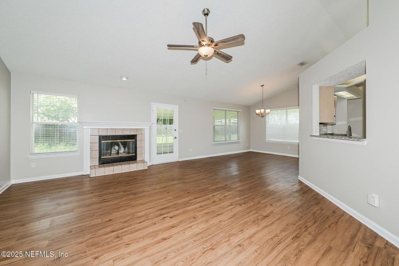 3442 Deerfield Pointe Dr, Orange Park, FL 32073
