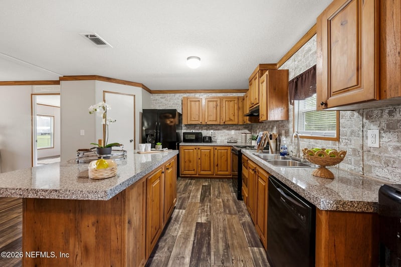 3448 Driver Ln, Middleburg, FL 32068