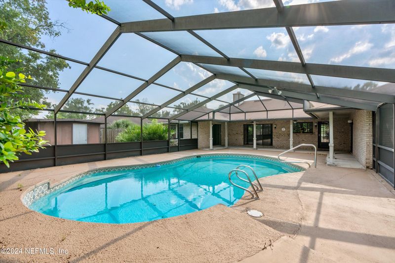 345 Perthshire Dr, Orange Park, FL 32073