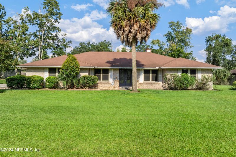 345 Perthshire Dr, Orange Park, FL 32073