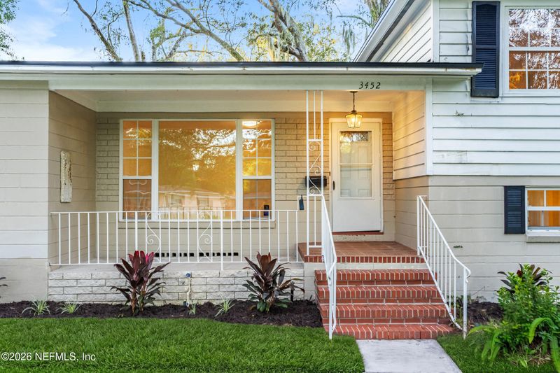 3452 Killarney Dr, Jacksonville, FL 32216