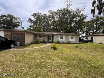 3455 Thornhill Dr, Jacksonville, FL 32277