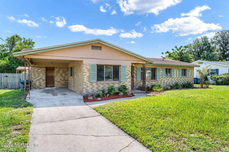 3461 Lenczyk Dr W, Jacksonville, FL 32277