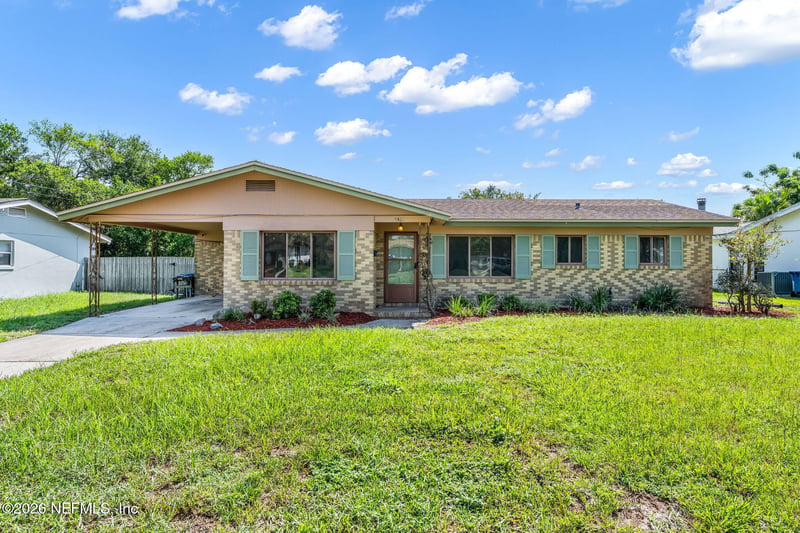 3461 Lenczyk Dr W, Jacksonville, FL 32277
