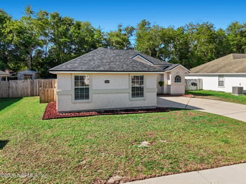 3468 Shelley Dr, Green Cove Springs, FL 32043